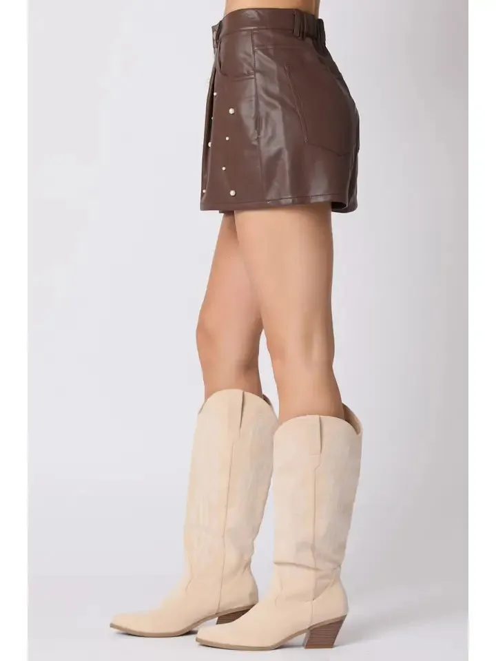 Faux Leather Pin Tuck Detail Shorts With Pearl