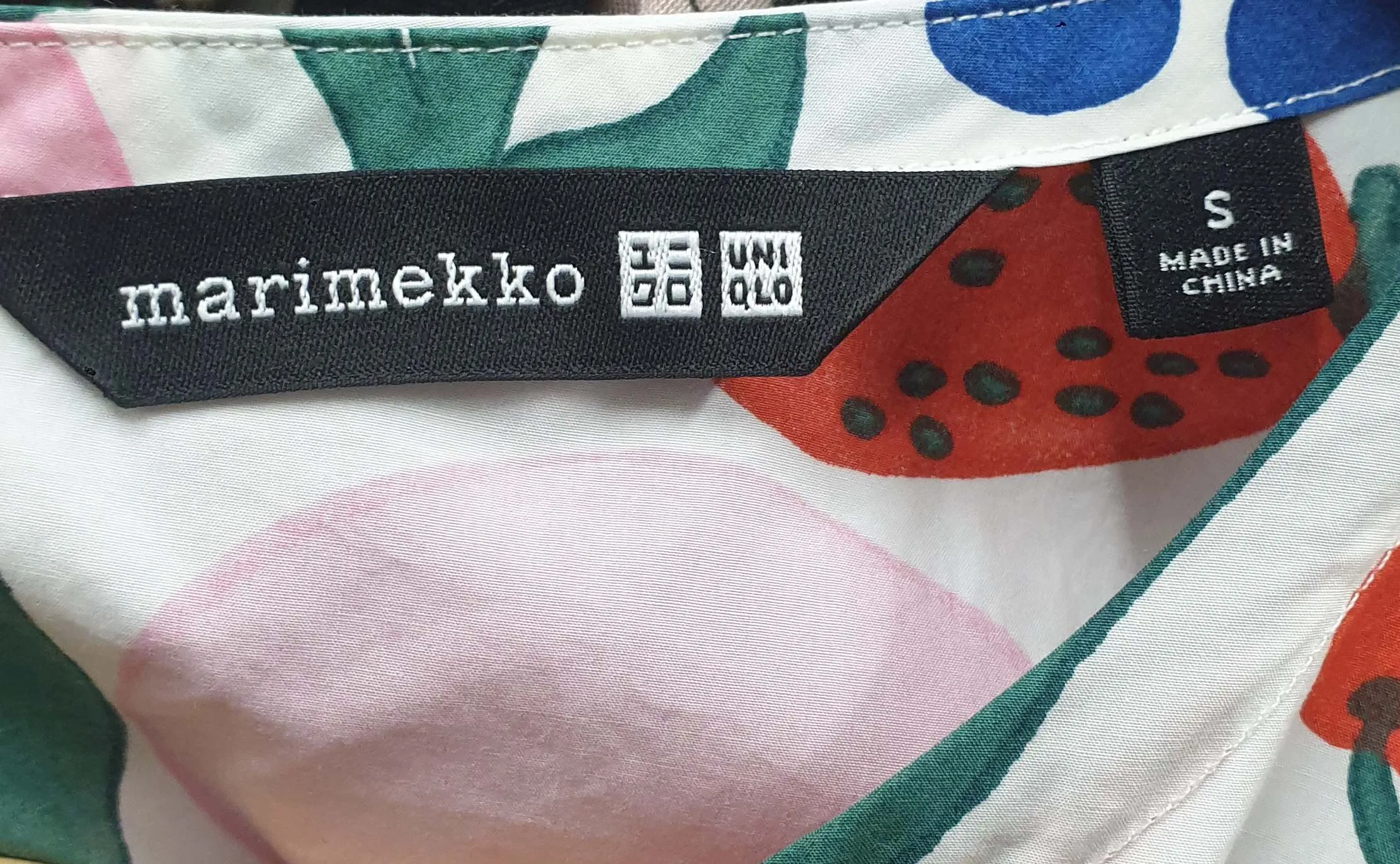 Marimekko   Uniqlo colourful sleeveless dress size S
