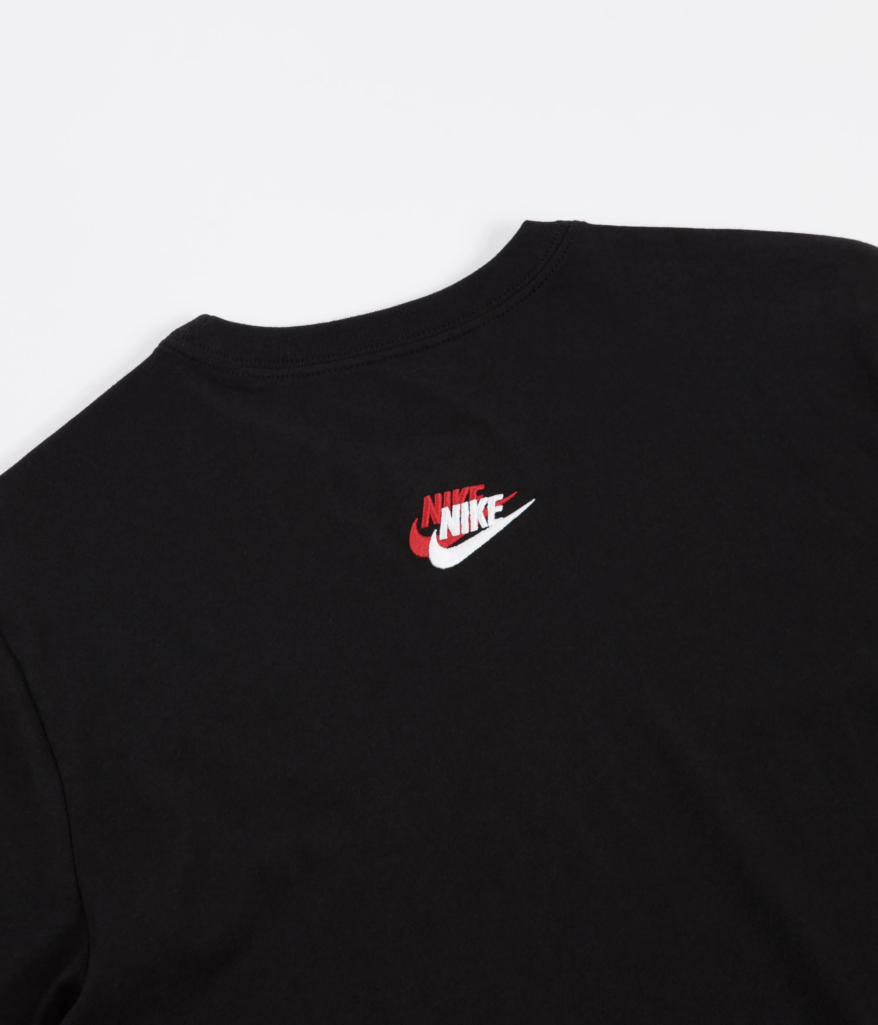 Nike Club Essentials T-Shirt - Black
