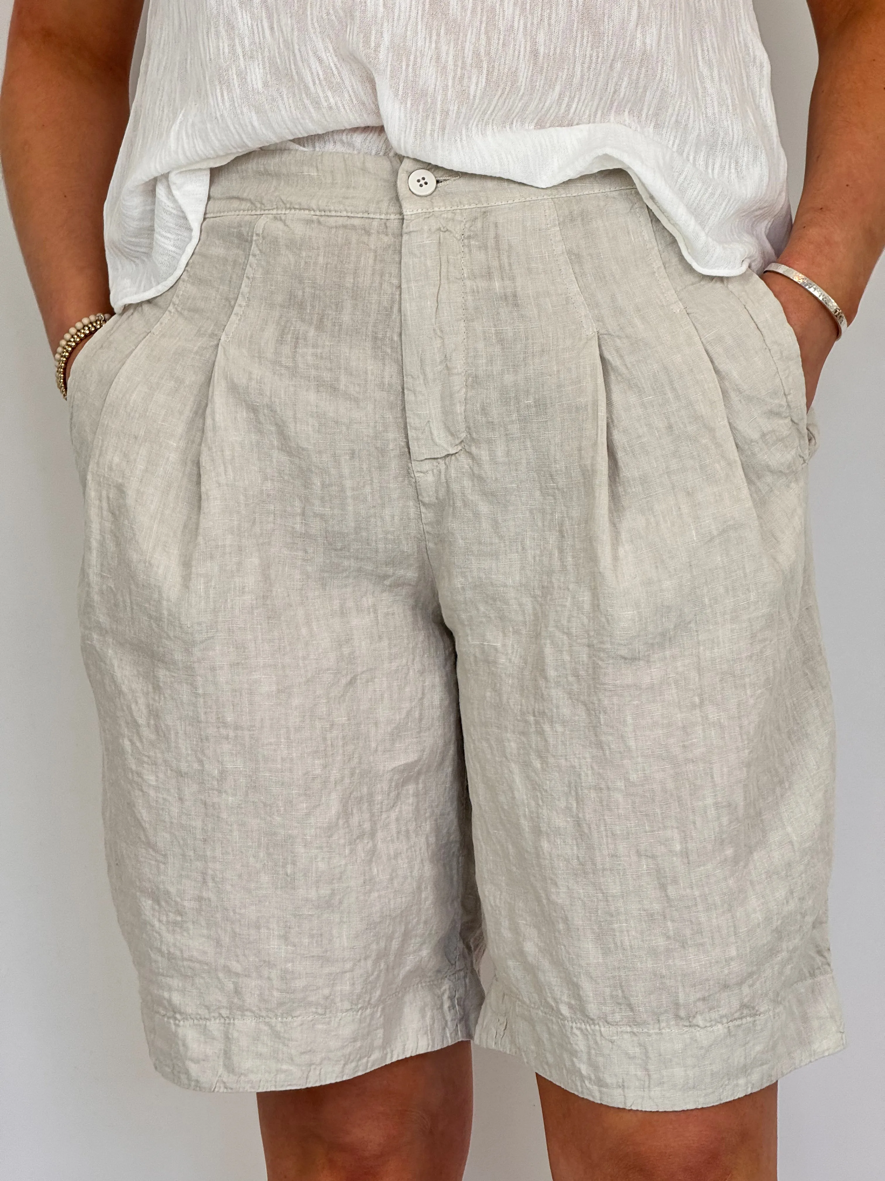 Transit Par-Such D134 Shorts Sand